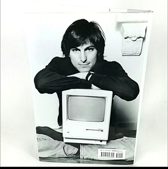 Steve Jobs by Walter Isaacson - Picture 2 of 5